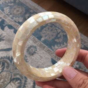 Vintage Jewelry - Mosaic mother of pearl bangle Vintage Jewelry - Mosaic mother of pearl bangle